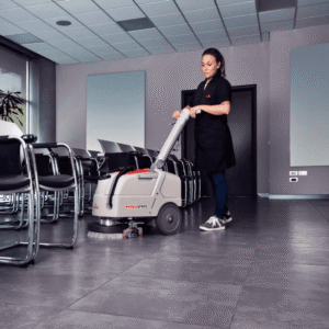 Mașină-de-spălat-pardoseli-Comac-Vispa-EVO-foto6
